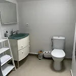 Prázdninový dům Charmante Maison De A Avec Jardin Troyes