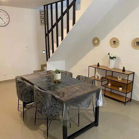Charmante Maison De A Avec Jardin Holiday home Troyes