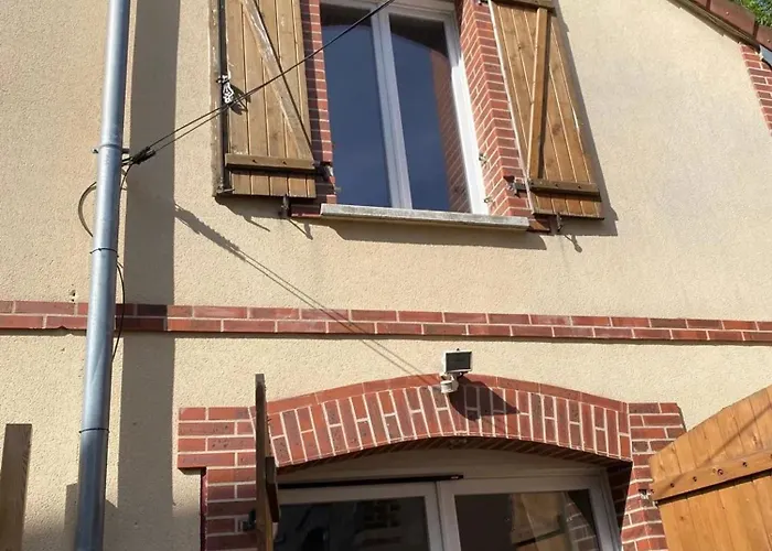 Charmante Maison De A Avec Jardin Troyes